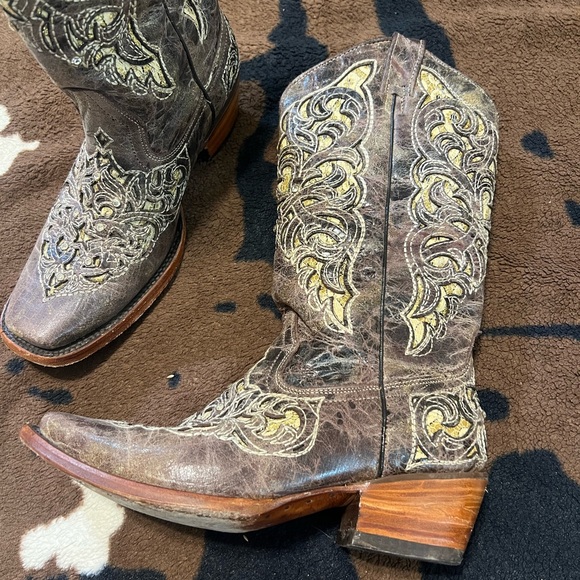 Cowgirl boots - Picture 2 of 4